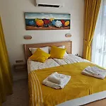 Apartment Vivid Sea And Luxury 2 2