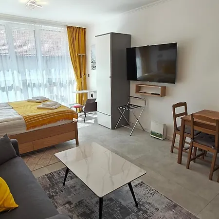 Vivid Sea And Luxury 2 2 Burgas