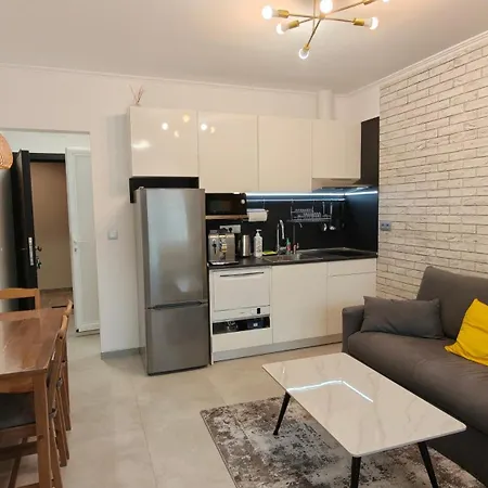 Apartman Vivid Sea And Luxury 2 2